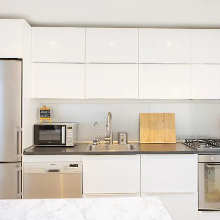 Luxury Penthouse Walk To Banus Marbella