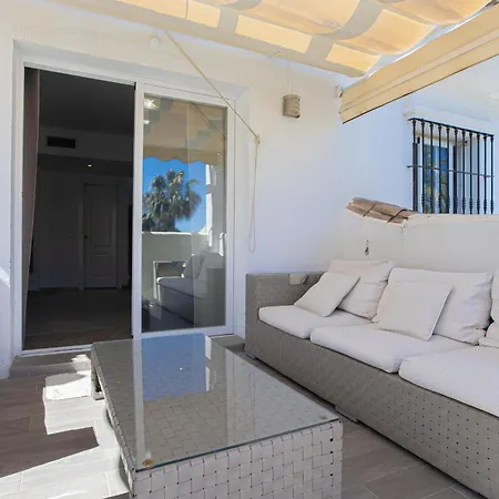 Apartment Penthouse Naranjos - Walk To Banus Marbella