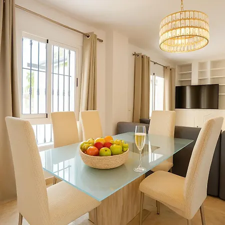 Διαμέρισμα Luxury Penthouse Walk To Banus *