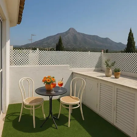 Luxury Penthouse Walk To Banus *