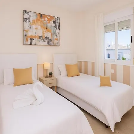 شقة Luxury Penthouse Walk To Banus *