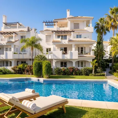 Lägenhet Luxury Penthouse Walk To Banus